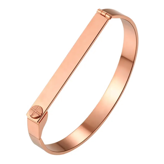 Crazimazing D Bracelet in Rose Gold Plated Stainless Steel